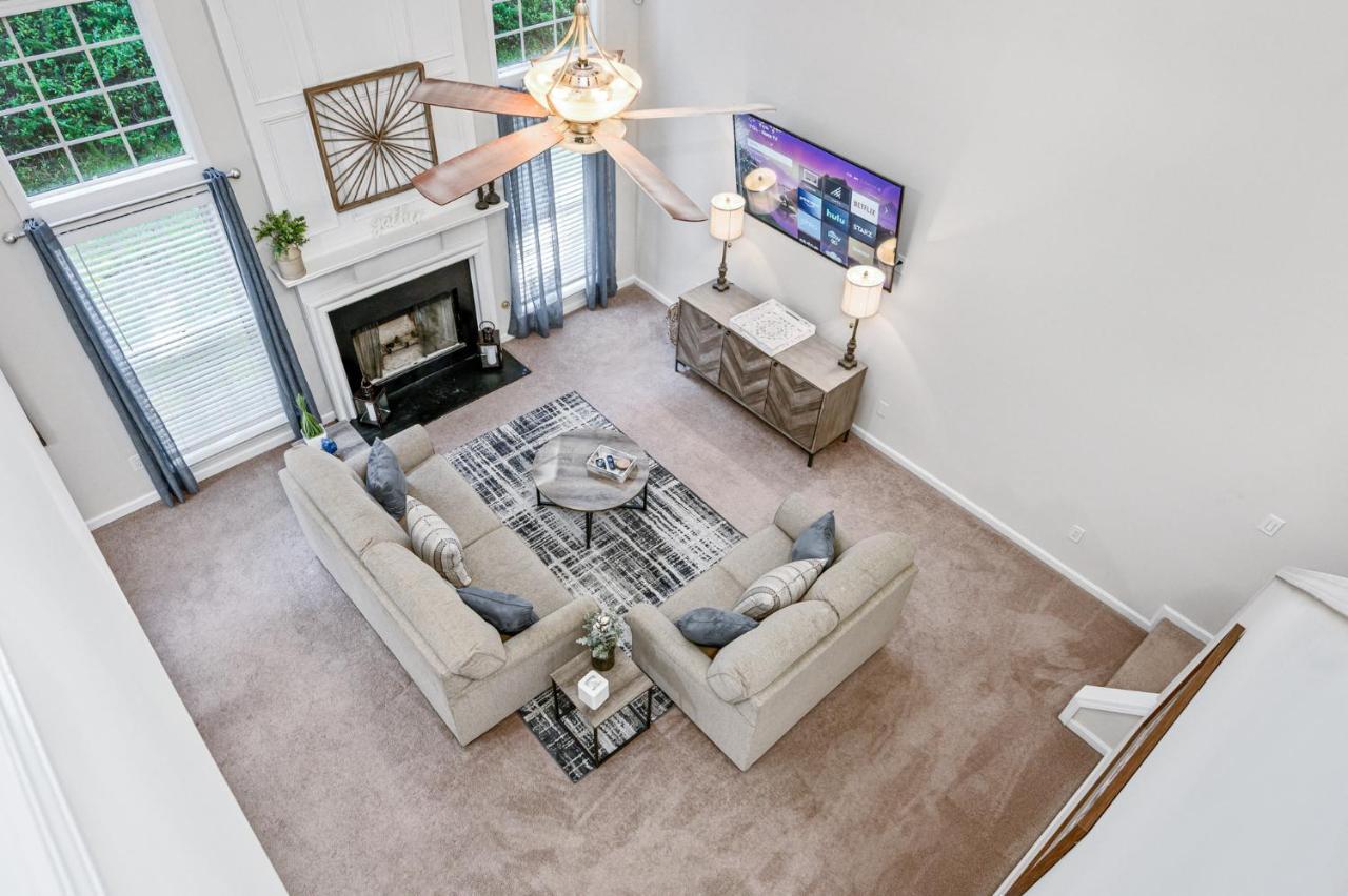 Enjoy This Amazing Home With Porch & Grill Near Dt Woodstock Eksteriør bilde