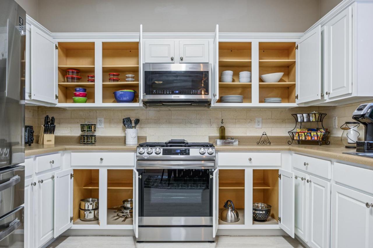 Enjoy This Amazing Home With Porch & Grill Near Dt Woodstock Eksteriør bilde