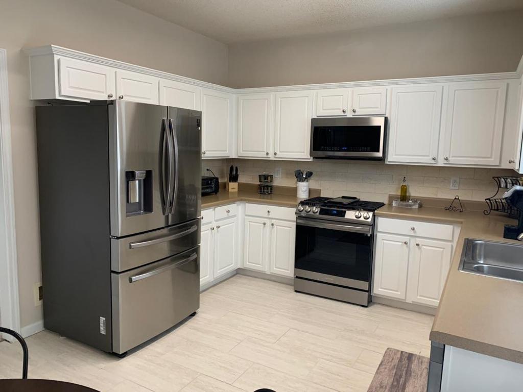Enjoy This Amazing Home With Porch & Grill Near Dt Woodstock Rom bilde